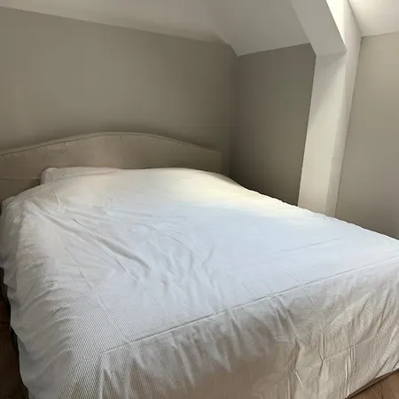 Naest - Authentic Escapes Old Town * نايميخين