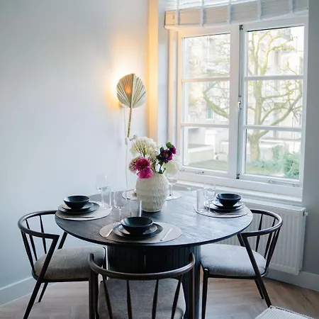 Naest - Authentic Escapes Old Town Неймеген