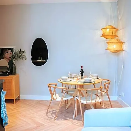 Naest - Authentic Escapes Old Town Apartamento *