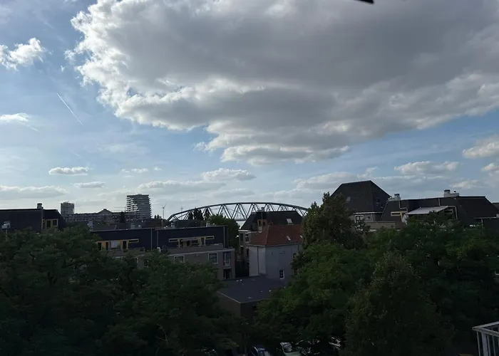 Naest - Authentic Escapes Old Town *