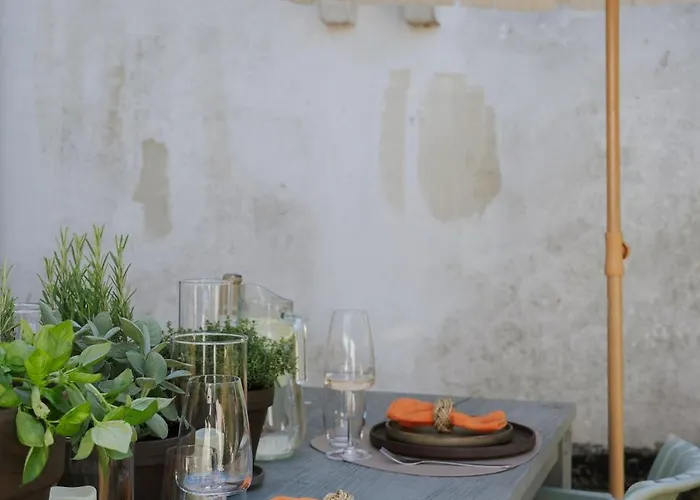 Naest - Authentic Escapes Old Town Nimega