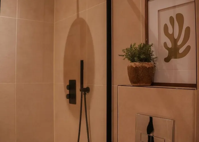 Naest - Authentic Escapes Old Town Apartamento