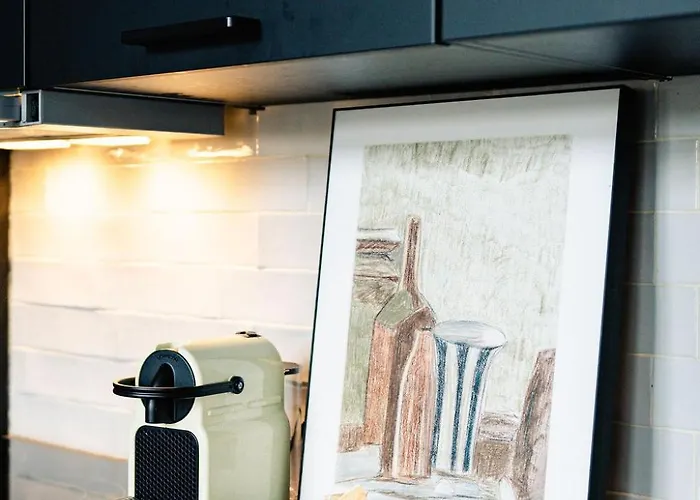 Naest - Authentic Escapes Old Town