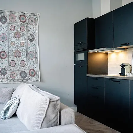 Naest - Authentic Escapes Old Town