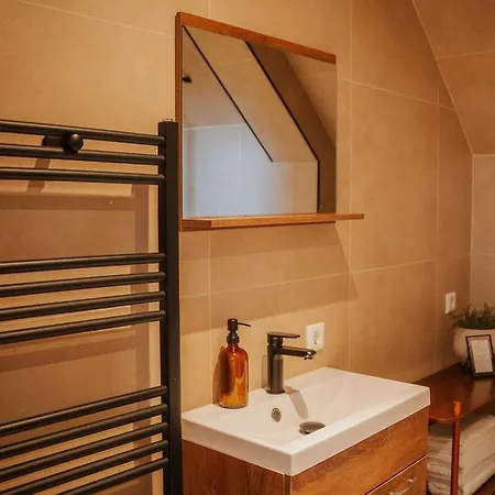 Naest - Authentic Escapes Old Town *