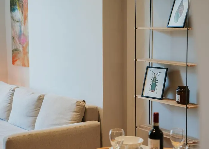 Апартаменты Naest - Authentic Escapes Old Town