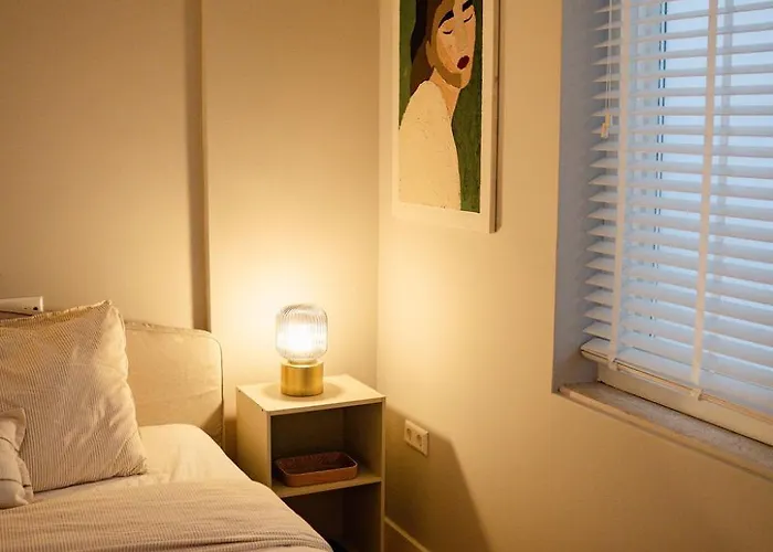 Naest - Authentic Escapes Old Town